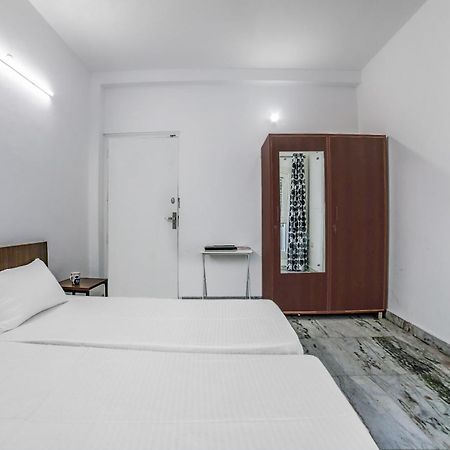 Collection O Shejal Residency Hotel Gurgaon Exterior photo
